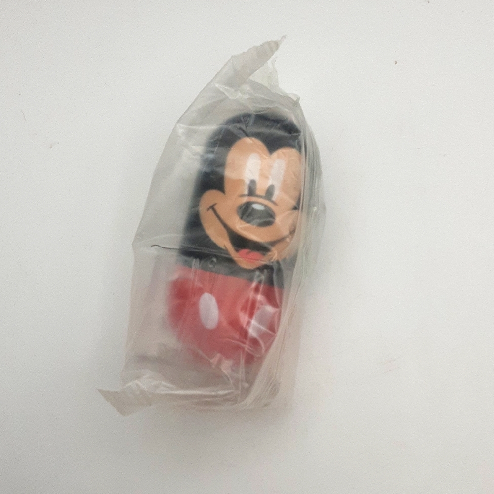 2005 Kelloggs Walt Disney's Mickey Mouse #31 Wobble Beanz